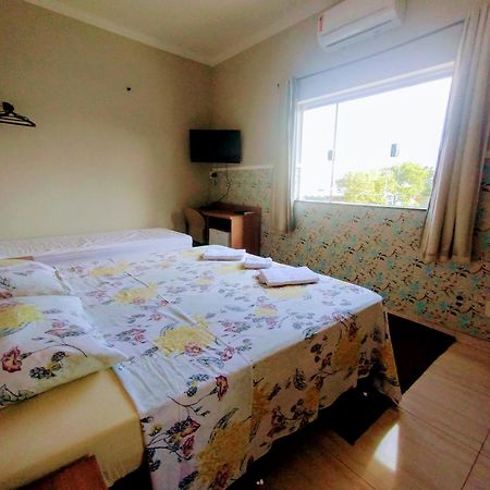 Pouso Oliveira Suites São João Batista do Glória Bagian luar foto