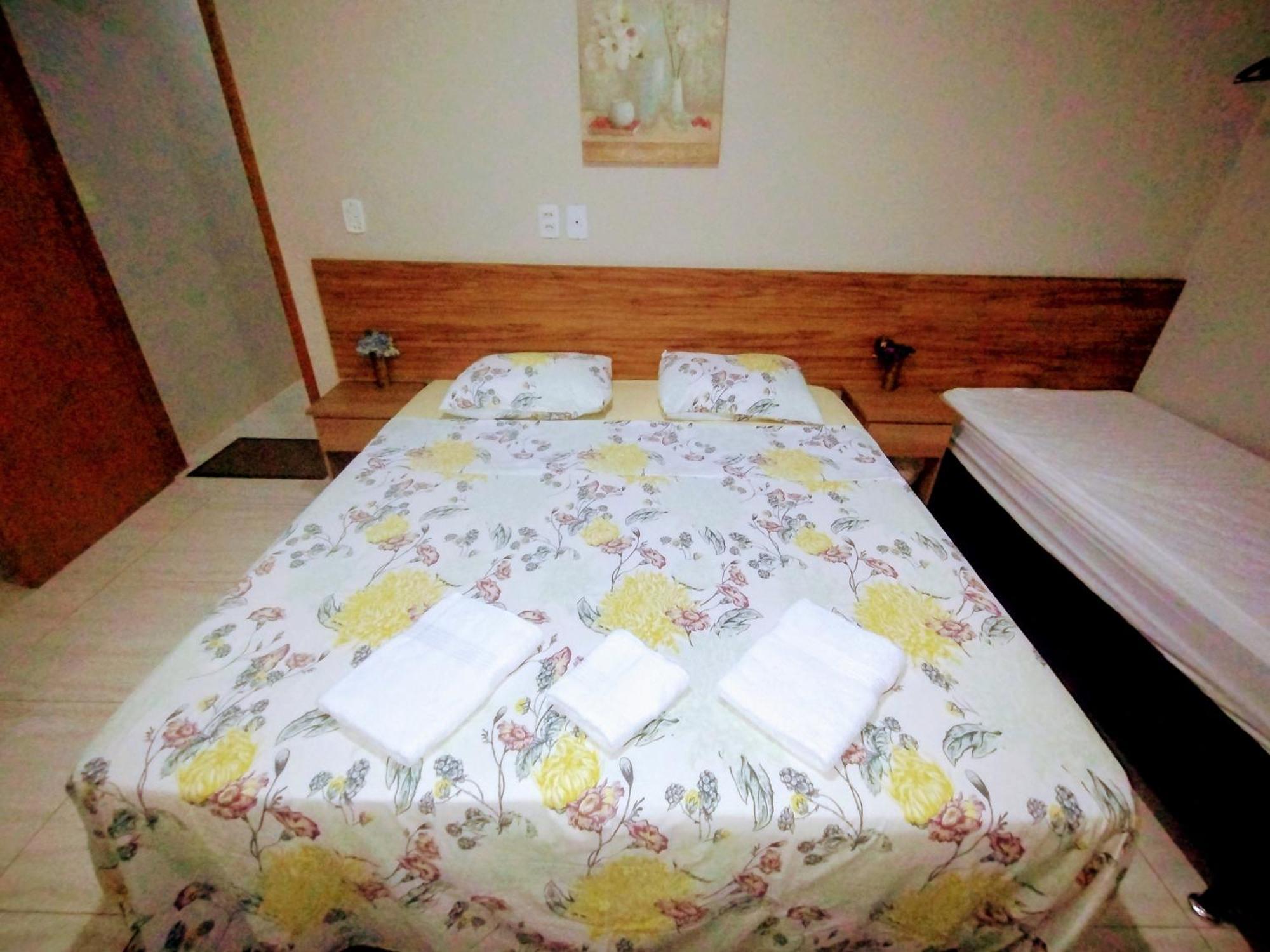 Pouso Oliveira Suites São João Batista do Glória Bagian luar foto